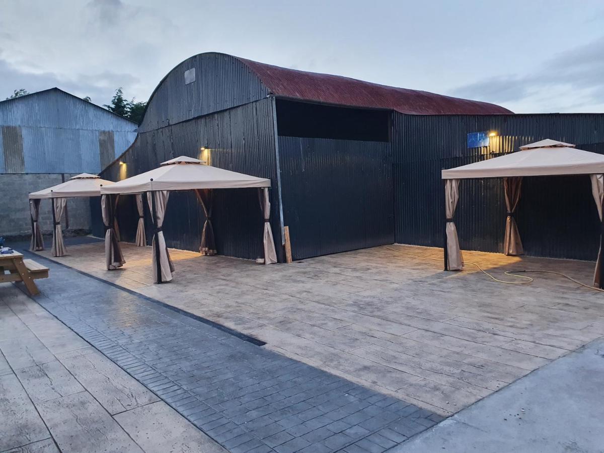 Gordon'S Guesthouse Loughrea Bagian luar foto